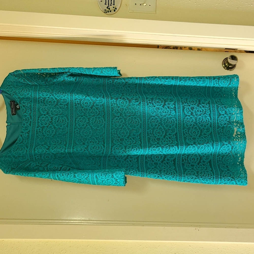 Jessica Howard, Lace Dress, 3/4 Sleeve .